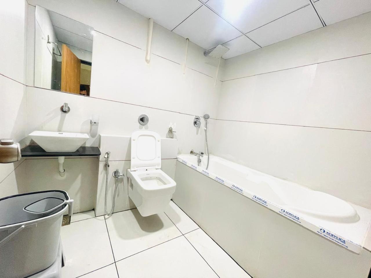 Hotel Royal Orbit ラージコート エクステリア 写真